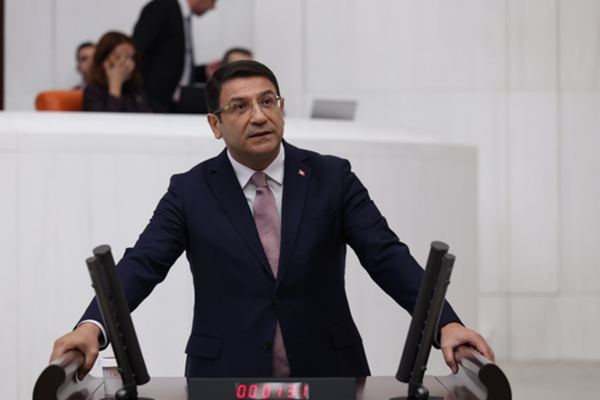 Şahin: Polisi de ailesini de bu yükün altında yalnız bırakmayın