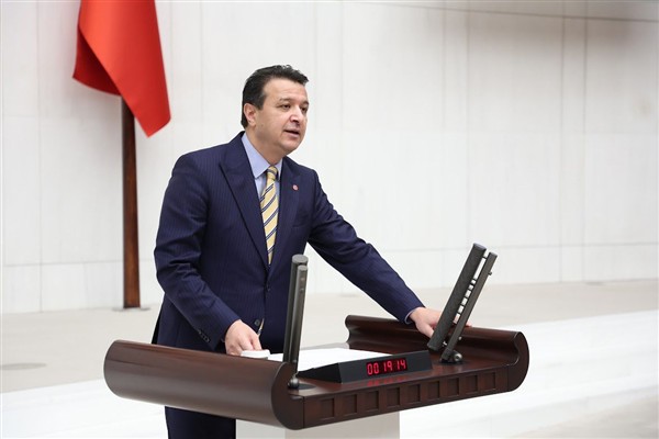 Arıkan: Küresel teröristlerden, reel politik aldatmacasından çekinmeyin