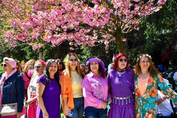 Dikmen Vadisi’nde kadın lokalleri üyeleri Sakura Şenliği'nde buluştu