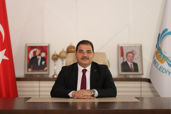 Haliliye Belediye Başkanı Canpolat’tan Babalar Günü mesajı