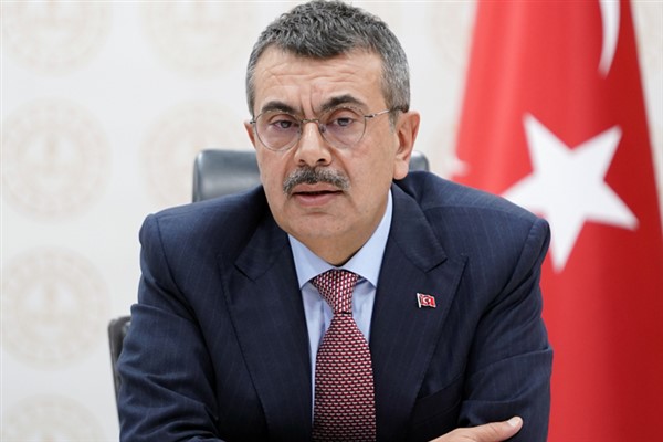 Bakan Tekin öğretmenlere hitap etti
