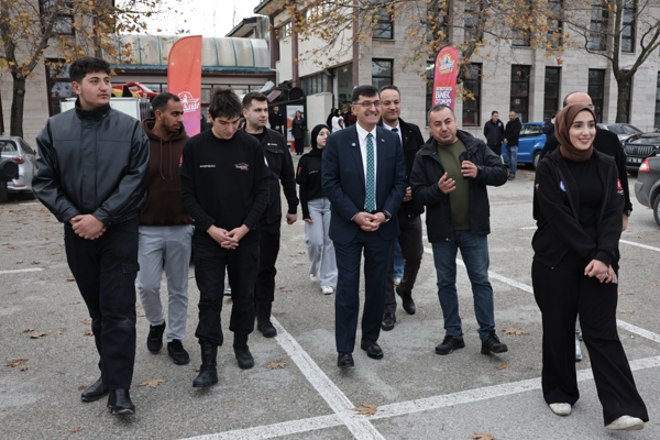 Başkan Kahveci, genç mühendis adaylarıyla bir araya geldi