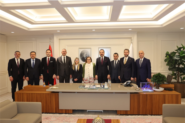 AK Parti Genel Başkan Yardımcısı Zorlu'dan Başkan Şahin'e ziyaret