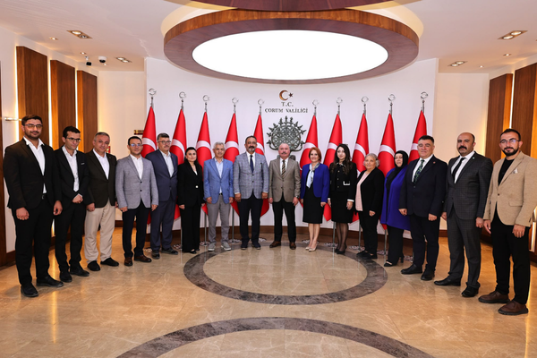 Çorum Kent Konseyi'nin yeni yönetiminden Vali Çalgan'a ziyaret
