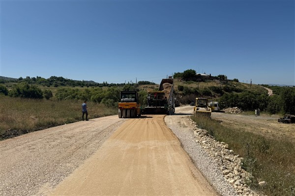 Tunceli-Elazığ ile Mazgirt-Darıkent karayolları birbirine bağlanıyor