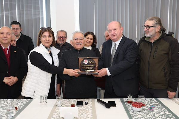 Büyükkılıç, Çukurovalı gazetecilerle Kayseri’de bir araya geldi