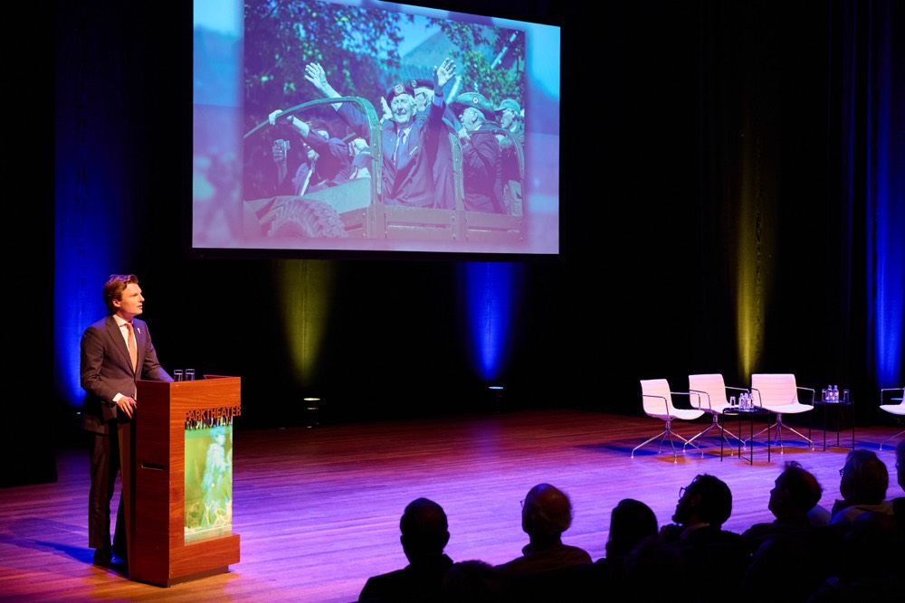 Brekelmans: Askeri hazırlık seviyemizi artırmamız gerekiyor