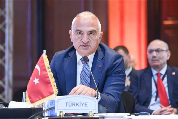 Bakan Ersoy’dan Kurban Bayramı ve Milli Aile Haftası mesajı