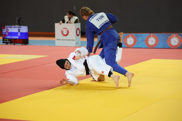 Spor Toto Gençler Türkiye Judo Şampiyonası'na 787 sporcu katıldı