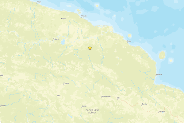 Papua Yeni Gine’de deprem
