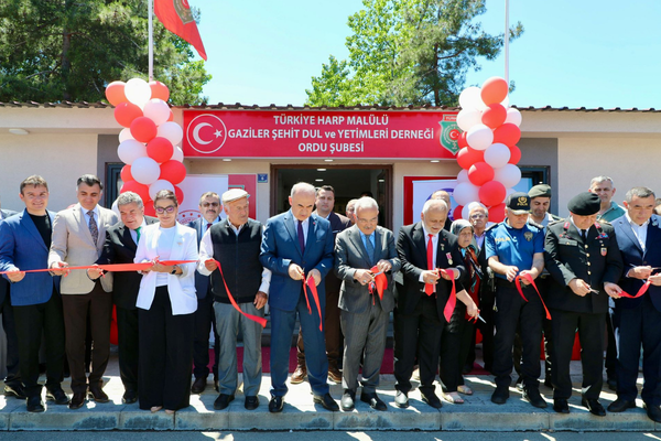 Ordu'da şehit yakınları ve gazilerden el sanatları sergisi açıldı