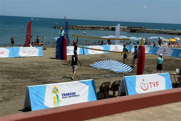 Trabzon'da Plaj Voleybolu heyecanı