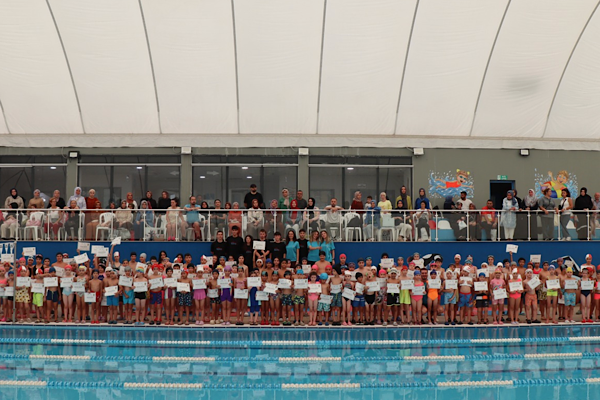 İzmit’te bin 205 çocuk yüzme öğrendi