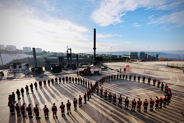 İzmir İtfaiyesi’nden 10 Kasım anma töreni
