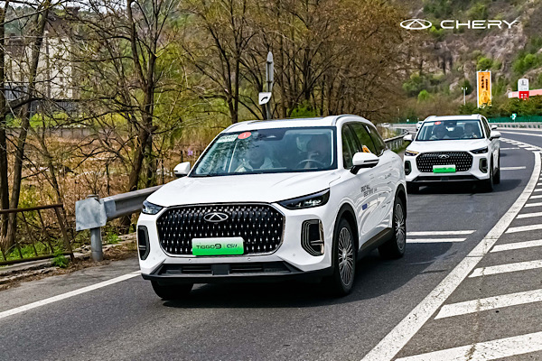 Chery'nin Chengde testi aile odaklı teknoloji ile Çin Seddi'nin mirasını buluşturdu!