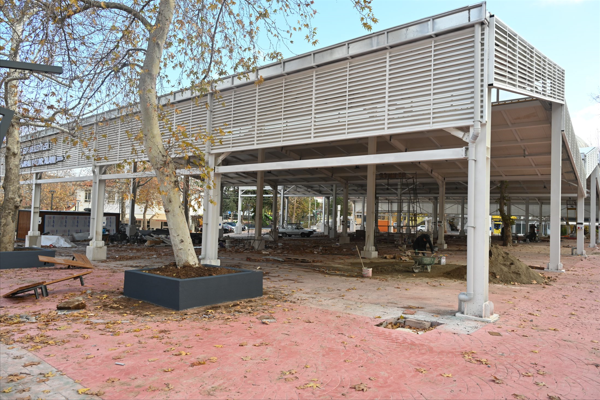 Gülistan Kapalı Pazar Yeri inşaatı devam ediyor