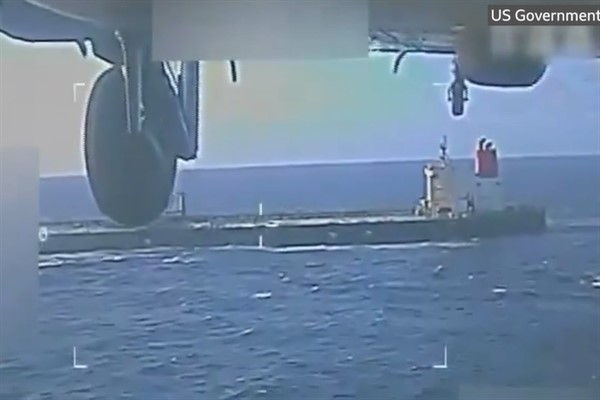  Trump: ABD, Venezuela kıyılarında petrol tankerine el koydu