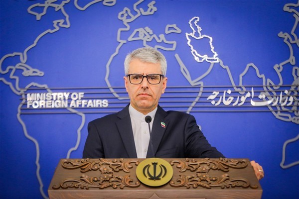 İran, ABD Donanması'nın bir ticari gemiye el koymasını kınadı