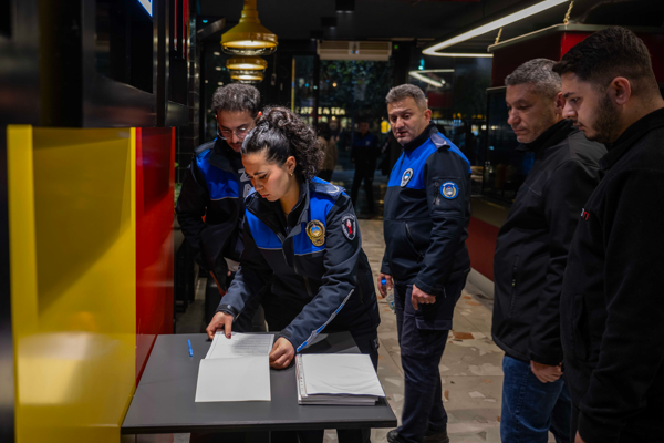 Bornova Belediyesi'nden yılbaşı öncesi denetim