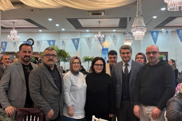 EMADDER Bursa, siyasi partilerle “Emeklilikte Adalet” görüşmelerini sürdürdü