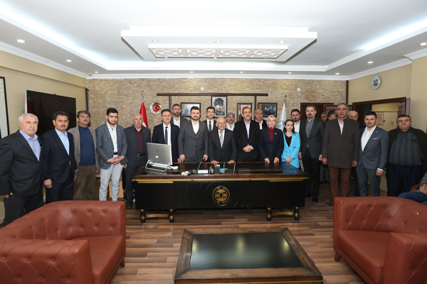 Başkan Büyükkılıç'ın İncesu ziyaretleri