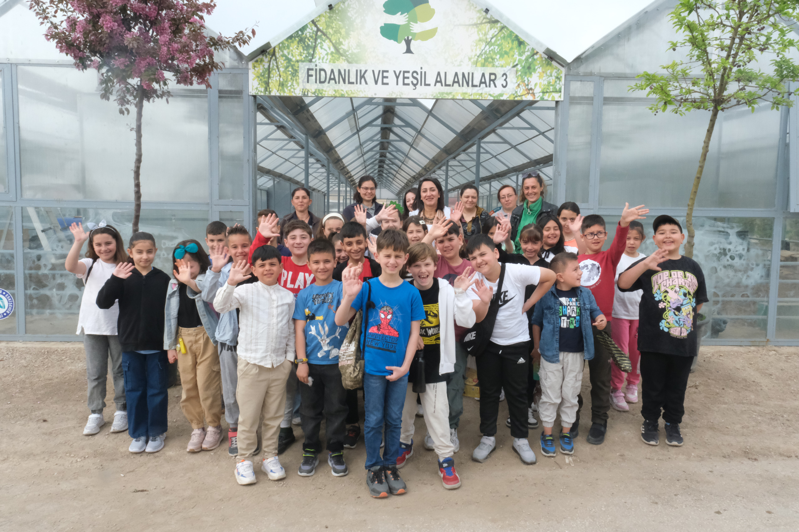 Eskişehir'de öğrenciler “Doğaya Sarılan Eller” etkinliğinde buluştu