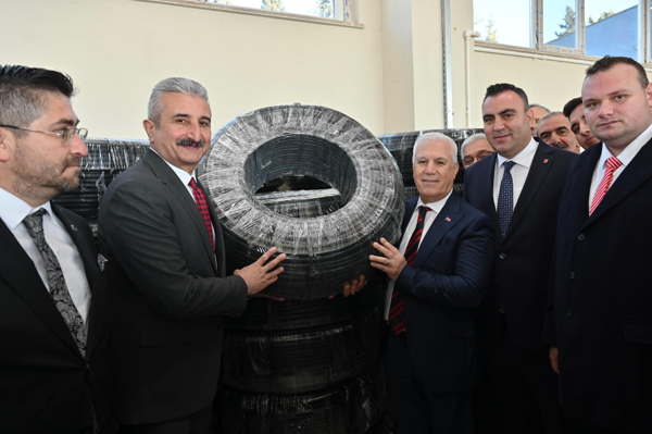 Bursa Büyükşehir Belediyesi’nden çiftçiye destek 