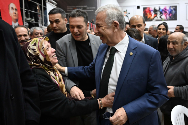 Başkan Yavaş, vatandaşlarla iftarda buluştu