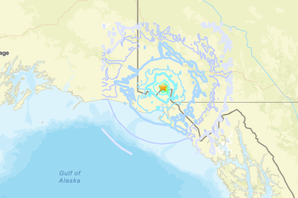 Alaska'da deprem
