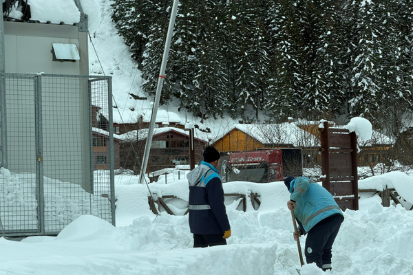 Uzungöl Kış Festivali öncesinde çalışmalar devam ediyor