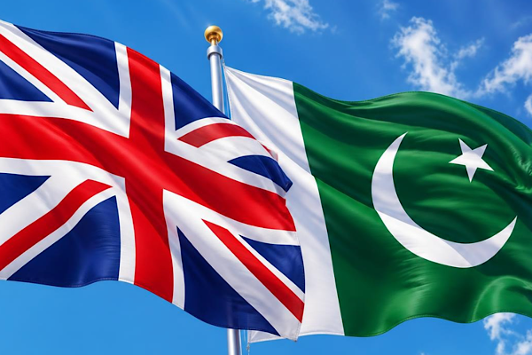Pakistan ve İngiltere ilişkileri için üst düzey temas vurgusu
