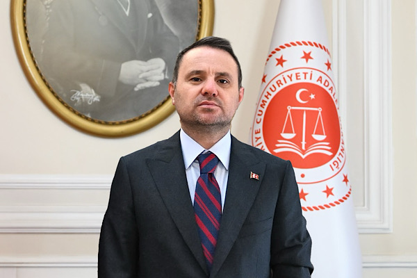 Gürlek: Kayıp vatandaşlarımıza bir an önce ulaşılmasını temenni ediyorum