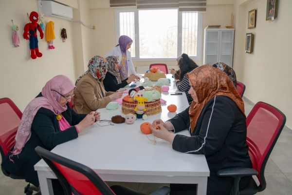 DİSMEK kursları üretim ve dayanışmayı buluşturuyor