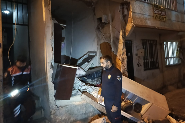 Şanlıurfa’da piknik tüpü patladı: 2 yaralı