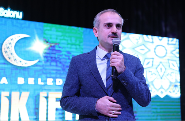 Başkan Çiftçi, gençlerle iftarda buluştu