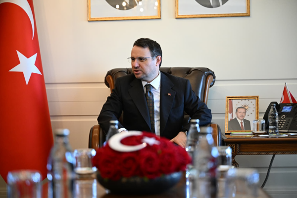 Bakan Gürlek, Düzce'de ziyaretler gerçekleştirdi