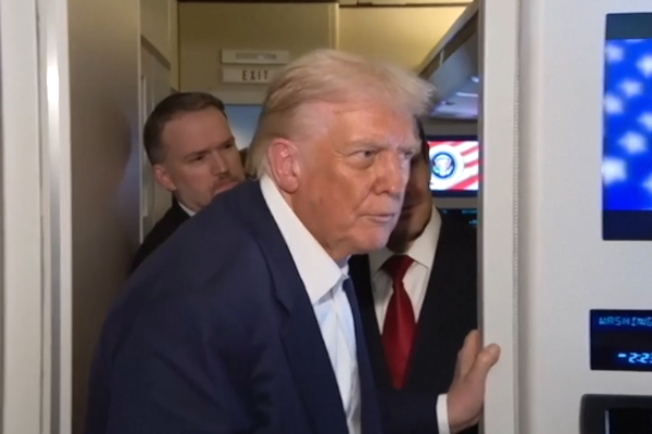  Trump, yaşlanma endişelerine rağmen sağlığının 'mükemmel' olduğunu söyledi