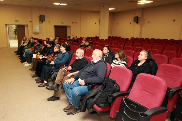 YENİMEK’te bahçe bitkileri ve yeşil alan düzenleme kursu başladı