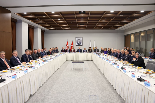 Büyükkılıç’ın Ankara temaslarında spor ve yerel yönetimler ele alındı