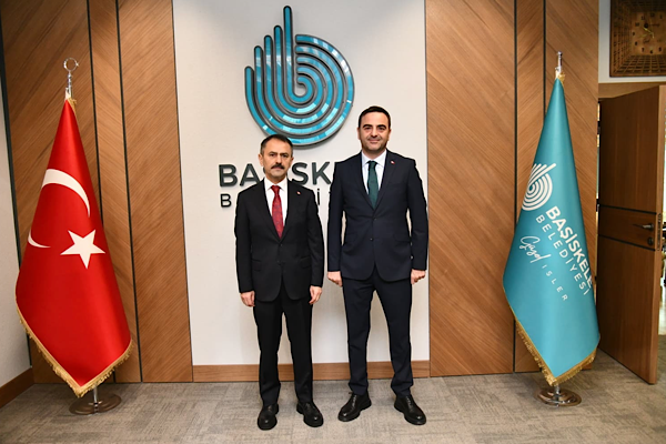 Vali Aktaş’tan Başiskele Belediyesi'ne ziyaret
