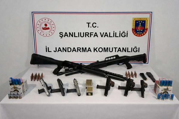 Akçakale’de ruhsatsız silah operasyonu