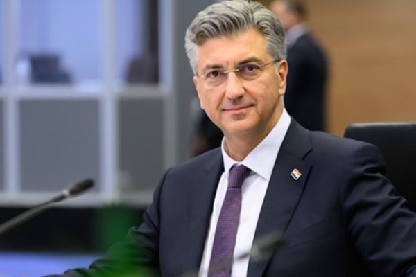 Plenkovic: Atık sorununu çözeceğiz, panik ortamı oluşturmayacağız