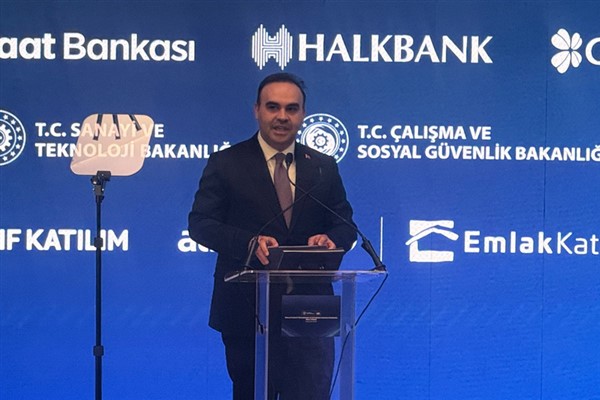 Kacır: İmalat sanayinde 100 milyar liralık finansman programını devreye alıyoruz