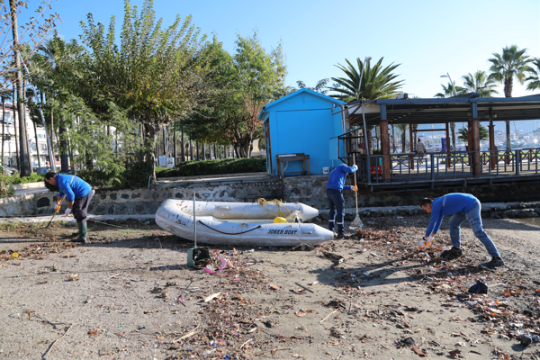 Marmaris'te yıl boyunca 116 bin ton atık topladı