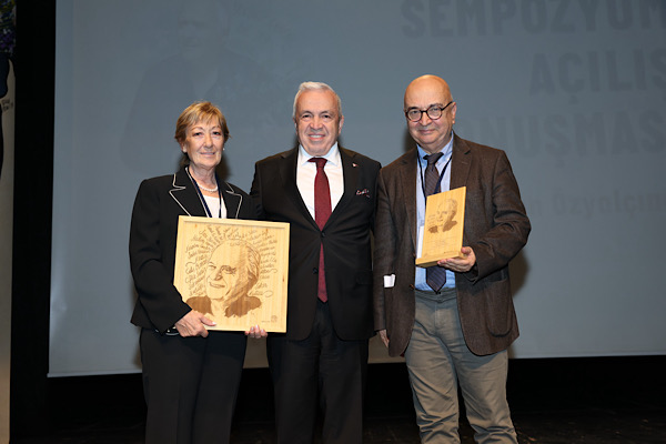 Nilüfer’de “Çocukluktan Sınıfa, Sınıf’tan Hayata Rıfat Ilgaz Sempozyumu” düzenlendi