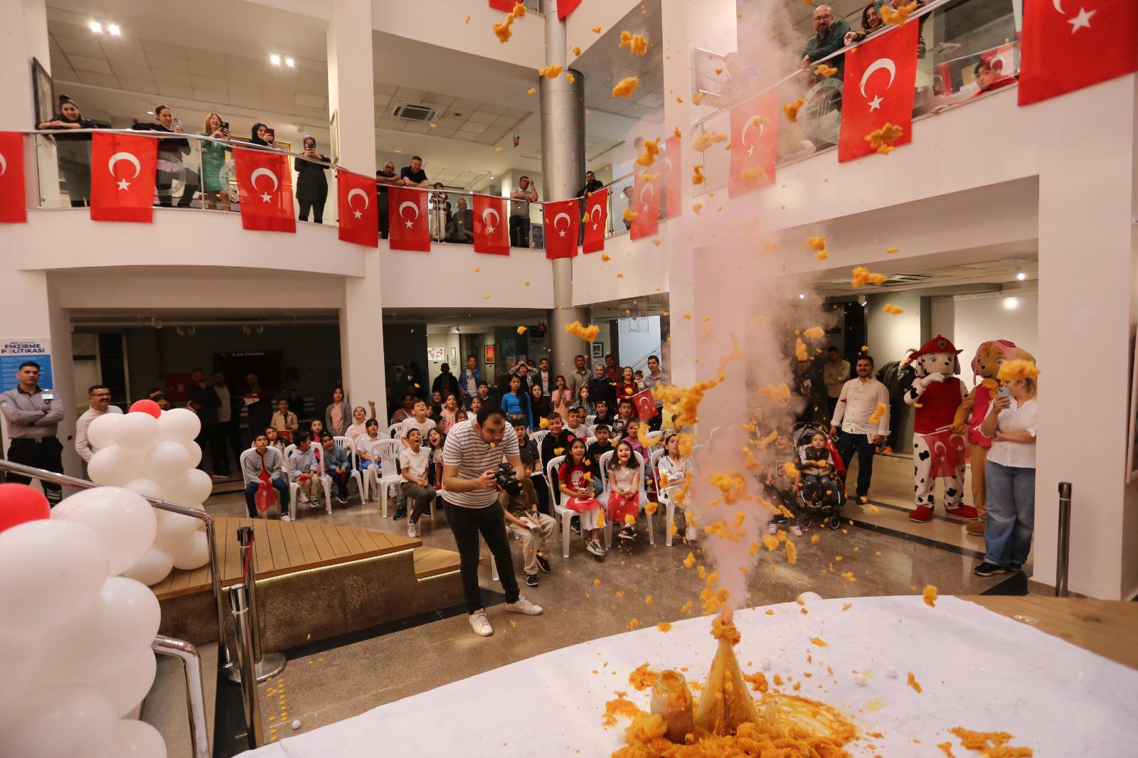 Kepez'de  “Benim Annemin/Babamın Belediyesi” isimli proje hayata geçirildi