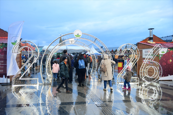 Osmangazi’de Yeni Yıl Festivali, her yaştan vatandaşı buluşturuyor
