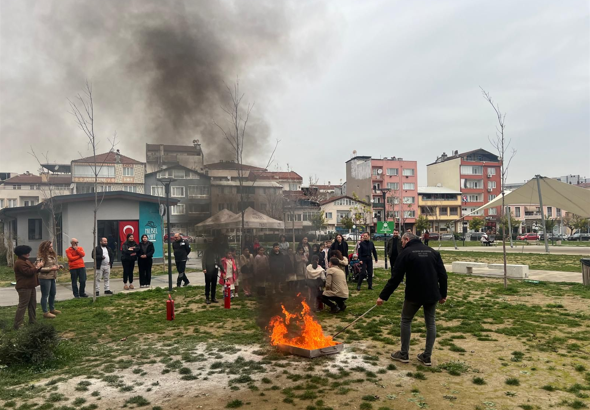 Nilüfer'de deprem ve yangın anınada yapılması gerekenlere ilişkin eğitim gerçekleşti