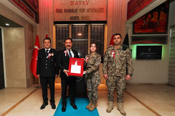 Hatay’da Polis Haftası kapsamında Özel Harekat Şube Müdürlüğü’ne ziyaret