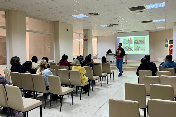 Batman'da “Bilinçli Medya Kullanımı” eğitimi